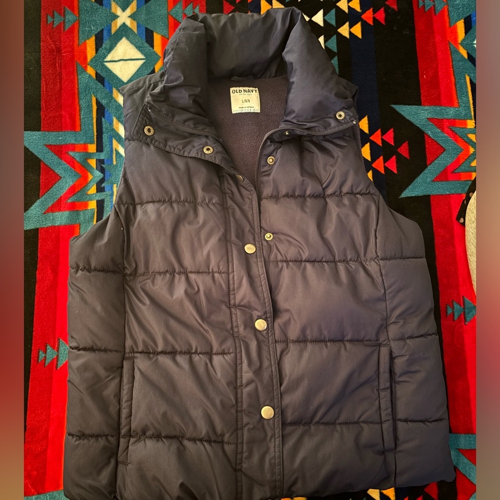 Old Navy puffer vest || Women’s Large || Navy